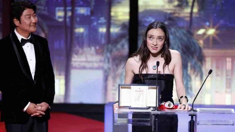 Cannes’dan Merve Dizdar’a “En İyi Kadın Oyuncu” ödülü